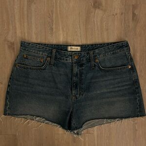 Madewell Relaxed Denim Short size 32